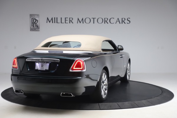 Used 2017 Rolls-Royce Dawn for sale $248,900 at Alfa Romeo of Westport in Westport CT 06880 22