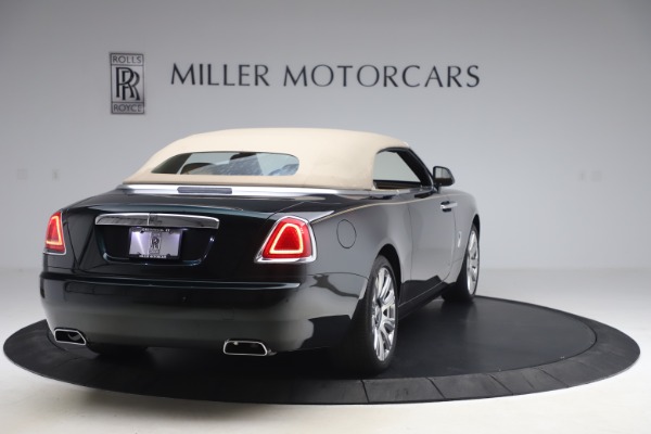 Used 2017 Rolls-Royce Dawn for sale Sold at Alfa Romeo of Westport in Westport CT 06880 22