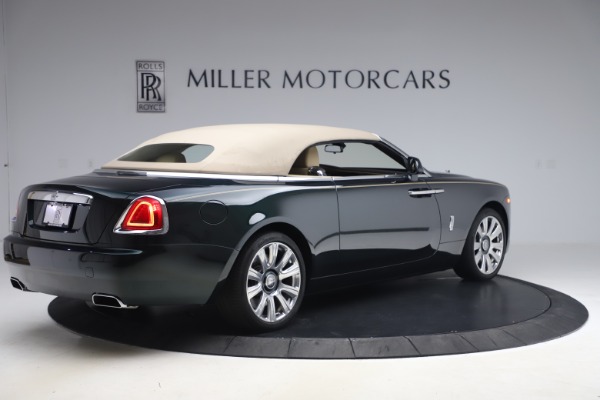 Used 2017 Rolls-Royce Dawn for sale Sold at Alfa Romeo of Westport in Westport CT 06880 23