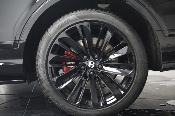 Used 2023 Bentley Bentayga Speed for sale $181,900 at Alfa Romeo of Westport in Westport CT 06880 16