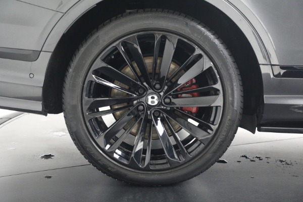 Used 2022 Bentley Bentayga Speed for sale $161,900 at Alfa Romeo of Westport in Westport CT 06880 10