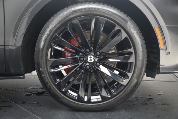 Used 2022 Bentley Bentayga Speed for sale $161,900 at Alfa Romeo of Westport in Westport CT 06880 12