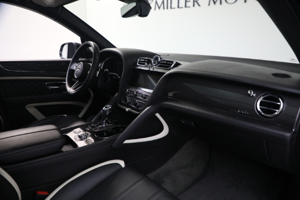 Used 2022 Bentley Bentayga Speed for sale $161,900 at Alfa Romeo of Westport in Westport CT 06880 22