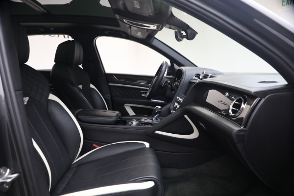 Used 2022 Bentley Bentayga Speed for sale $161,900 at Alfa Romeo of Westport in Westport CT 06880 23