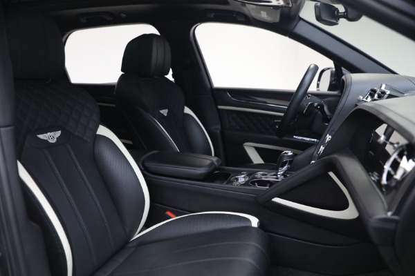 Used 2022 Bentley Bentayga Speed for sale $161,900 at Alfa Romeo of Westport in Westport CT 06880 24