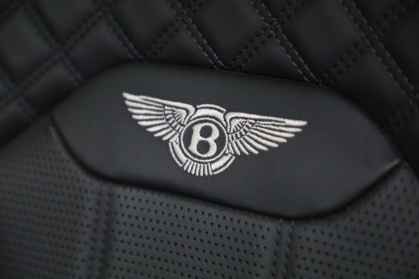Used 2022 Bentley Bentayga Speed for sale $161,900 at Alfa Romeo of Westport in Westport CT 06880 27