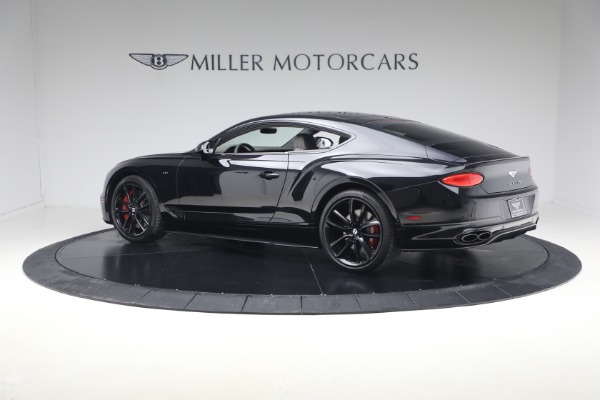 Used 2022 Bentley Continental GT V8 for sale Call for price at Alfa Romeo of Westport in Westport CT 06880 4