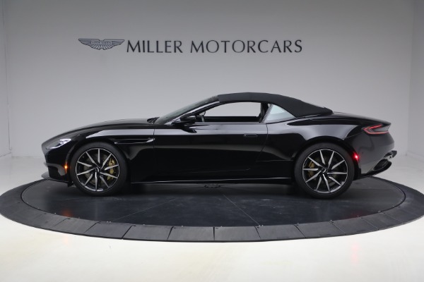 Used 2020 Aston Martin DB11 Volante for sale $121,900 at Alfa Romeo of Westport in Westport CT 06880 15