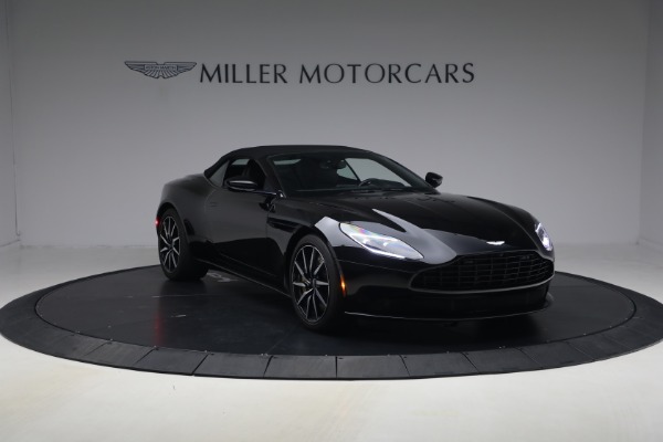 Used 2020 Aston Martin DB11 Volante for sale $121,900 at Alfa Romeo of Westport in Westport CT 06880 23