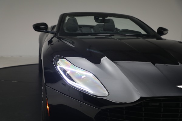 Used 2020 Aston Martin DB11 Volante for sale $121,900 at Alfa Romeo of Westport in Westport CT 06880 26