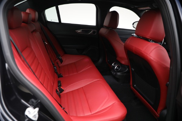 New 2026 Alfa Romeo Giulia VELOCE for sale $57,041 at Alfa Romeo of Westport in Westport CT 06880 20