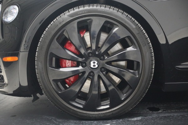Used 2023 Bentley Flying Spur V8 for sale $143,900 at Alfa Romeo of Westport in Westport CT 06880 15