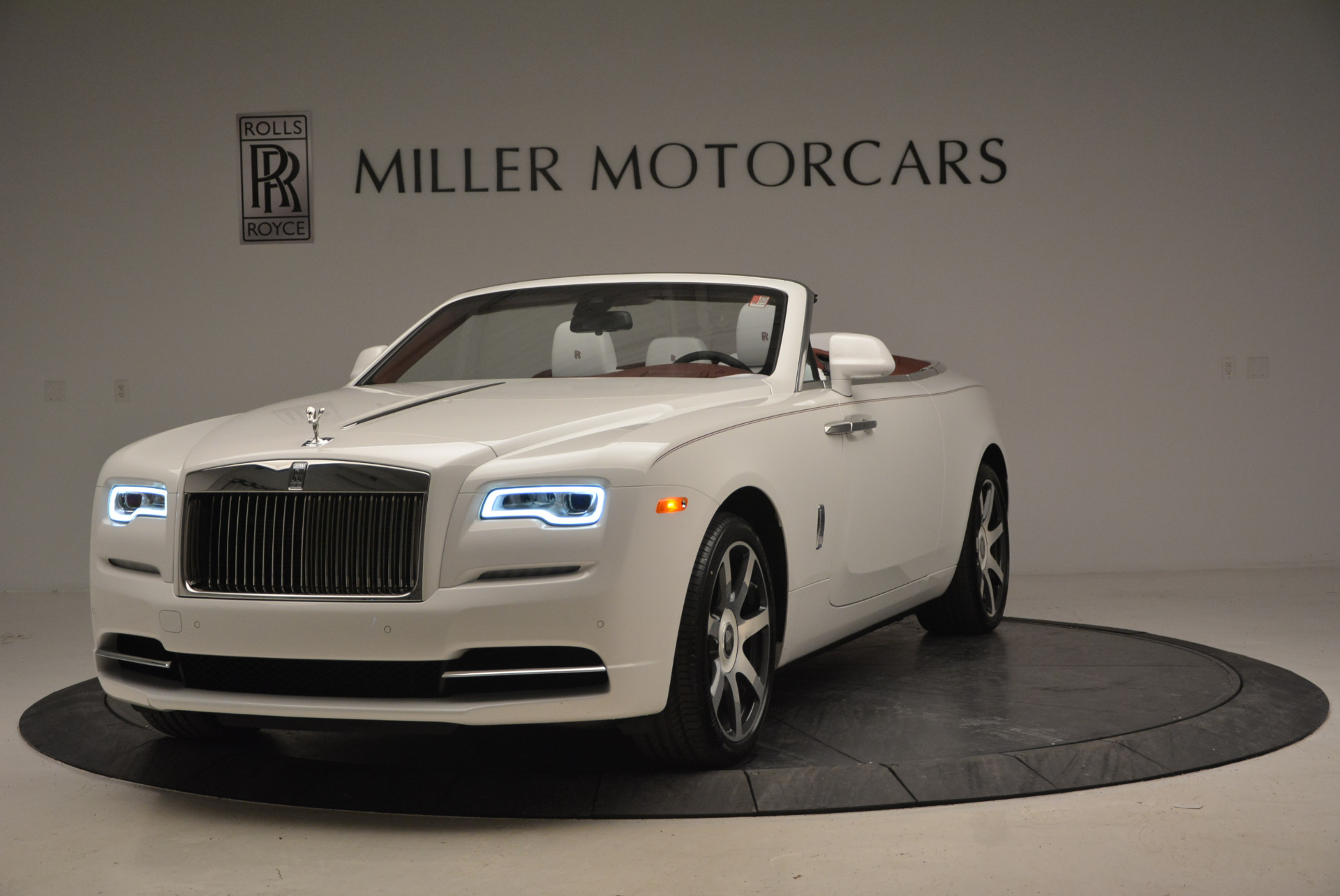 New 2017 Rolls-Royce Dawn for sale Sold at Alfa Romeo of Westport in Westport CT 06880 1