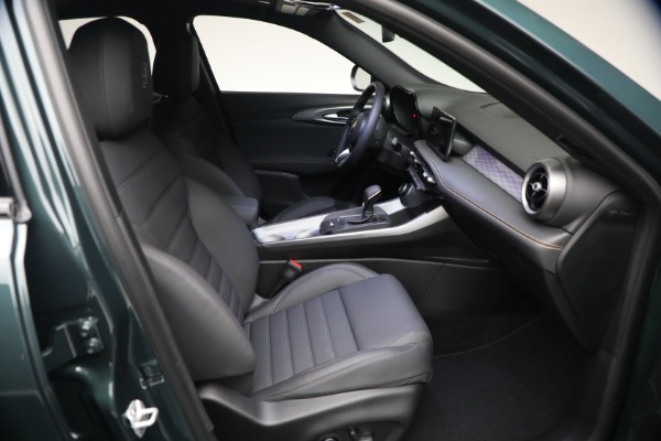 New 2026 Alfa Romeo Tonale Sprint for sale $46,530 at Alfa Romeo of Westport in Westport CT 06880 14