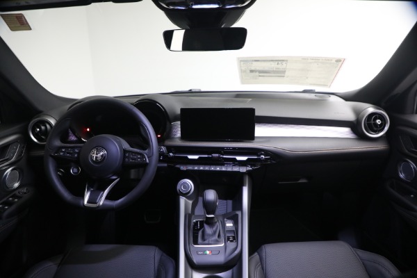 New 2026 Alfa Romeo Tonale Sprint for sale $46,530 at Alfa Romeo of Westport in Westport CT 06880 22