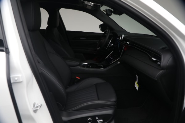 New 2026 Maserati Grecale Modena V6 for sale $91,030 at Alfa Romeo of Westport in Westport CT 06880 16