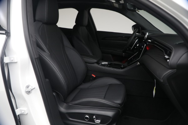New 2026 Maserati Grecale Modena V6 for sale $91,030 at Alfa Romeo of Westport in Westport CT 06880 17