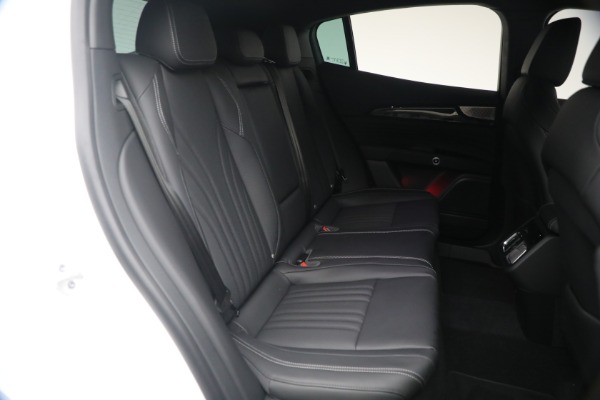 New 2026 Maserati Grecale Modena V6 for sale $91,030 at Alfa Romeo of Westport in Westport CT 06880 20