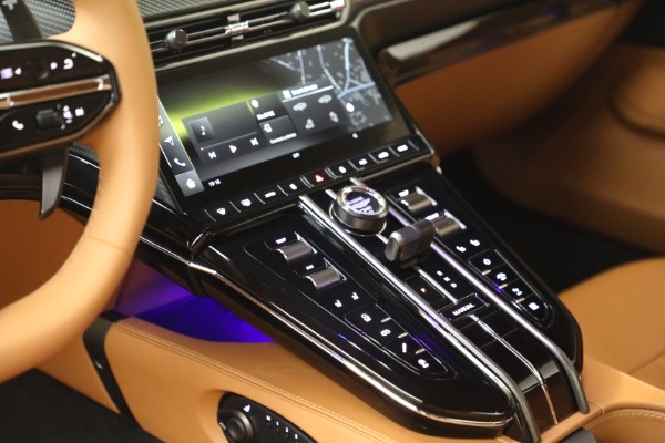 New 2026 Aston Martin Vantage S for sale $249,800 at Alfa Romeo of Westport in Westport CT 06880 20