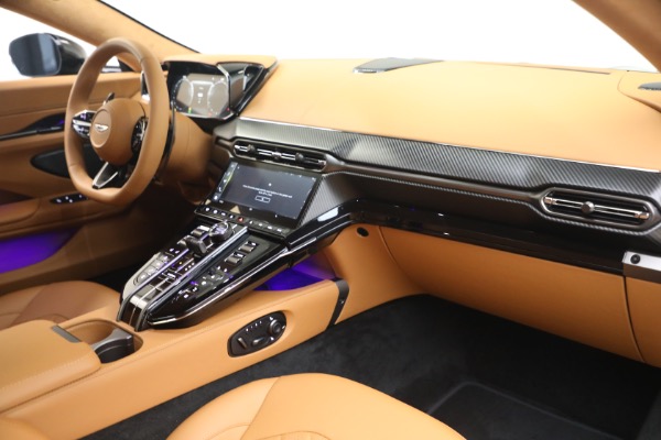 New 2026 Aston Martin Vantage S for sale $249,800 at Alfa Romeo of Westport in Westport CT 06880 22
