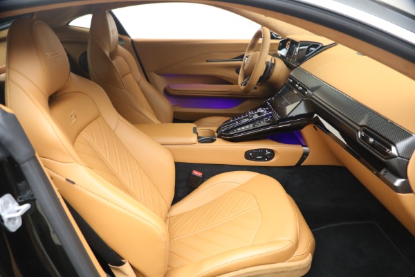 New 2026 Aston Martin Vantage S for sale $249,800 at Alfa Romeo of Westport in Westport CT 06880 23
