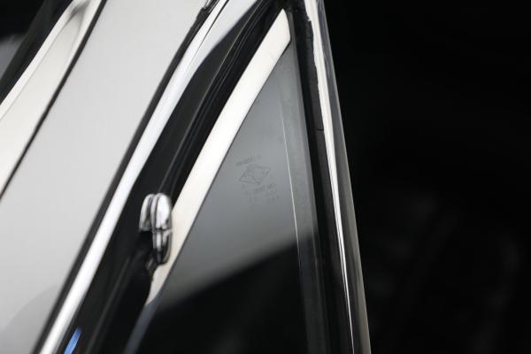 Used 1971 Ferrari 365GTB/4 Daytona for sale $750,000 at Alfa Romeo of Westport in Westport CT 06880 19