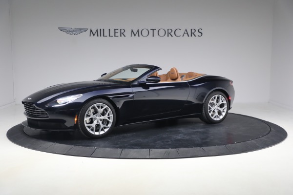 Used 2019 Aston Martin DB11 Volante for sale $121,900 at Alfa Romeo of Westport in Westport CT 06880 2