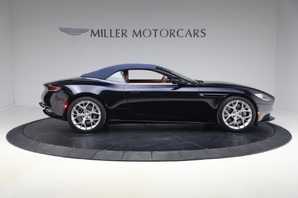 Used 2019 Aston Martin DB11 Volante for sale $121,900 at Alfa Romeo of Westport in Westport CT 06880 21