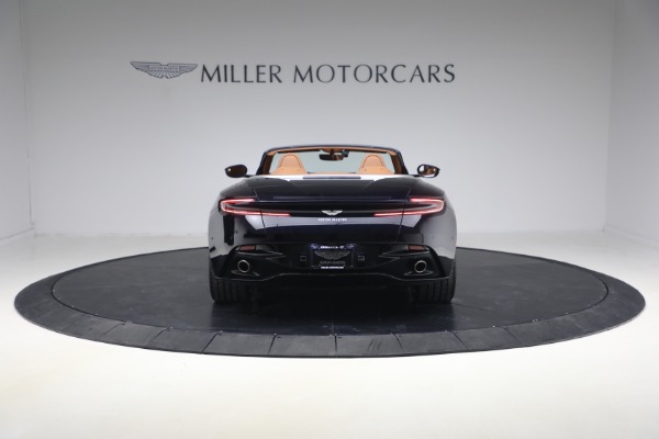Used 2019 Aston Martin DB11 Volante for sale $121,900 at Alfa Romeo of Westport in Westport CT 06880 6