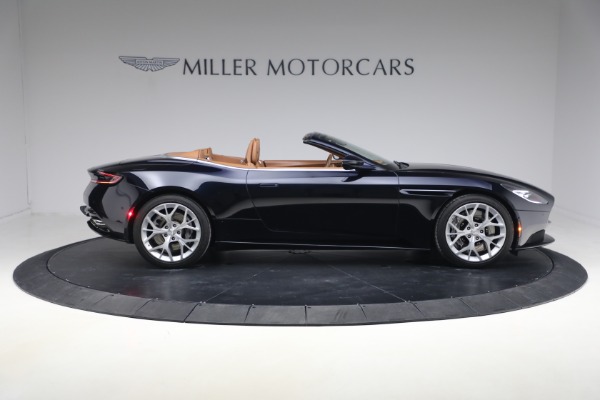 Used 2019 Aston Martin DB11 Volante for sale $121,900 at Alfa Romeo of Westport in Westport CT 06880 9
