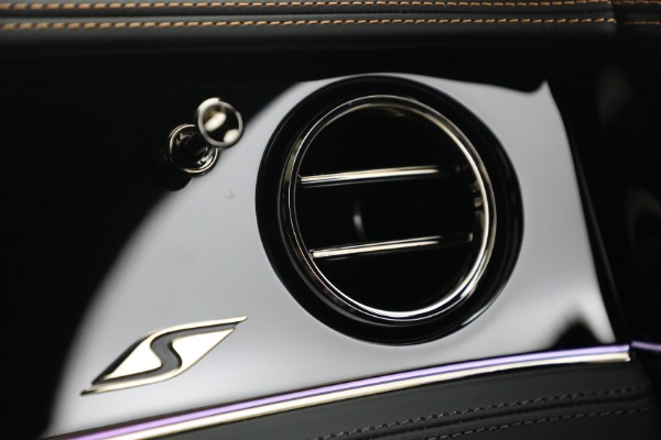 New 2026 Bentley Continental GT S for sale $344,350 at Alfa Romeo of Westport in Westport CT 06880 24
