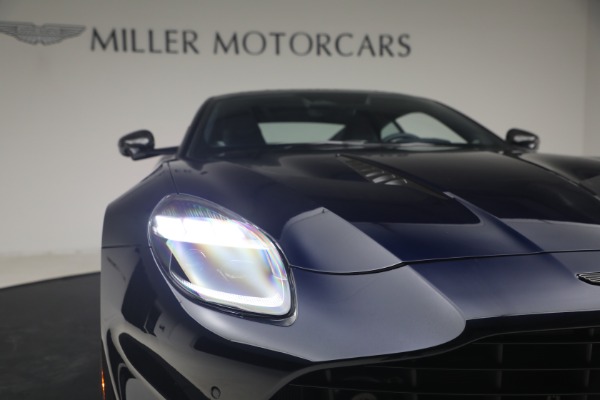 Used 2025 Aston Martin Vanquish for sale $429,900 at Alfa Romeo of Westport in Westport CT 06880 26
