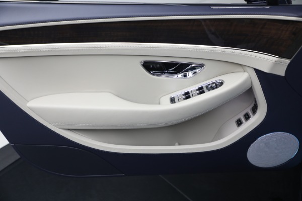 New 2026 Bentley Continental GTC for sale $358,510 at Alfa Romeo of Westport in Westport CT 06880 21
