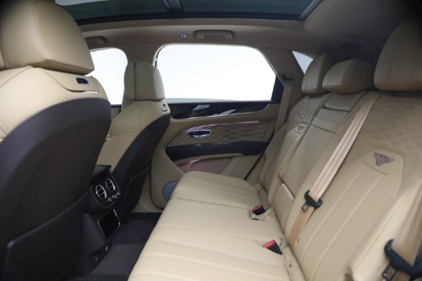 New 2026 Bentley Bentayga Azure V8 for sale $295,365 at Alfa Romeo of Westport in Westport CT 06880 23
