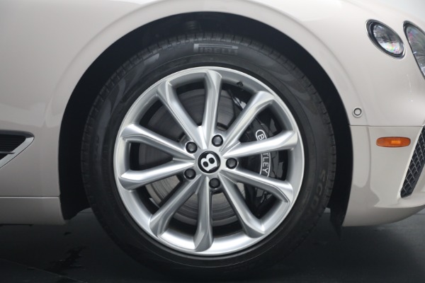Used 2020 Bentley Continental GTC V8 for sale $165,900 at Alfa Romeo of Westport in Westport CT 06880 27
