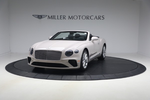 Used 2020 Bentley Continental GTC V8 for sale $165,900 at Alfa Romeo of Westport in Westport CT 06880 1