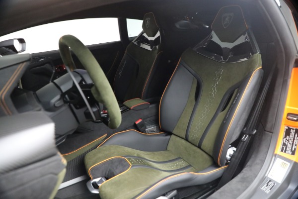 Used 2024 Lamborghini Huracan Sterrato for sale Sold at Alfa Romeo of Westport in Westport CT 06880 13