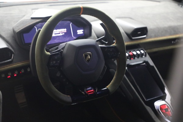 Used 2024 Lamborghini Huracan Sterrato for sale Sold at Alfa Romeo of Westport in Westport CT 06880 17