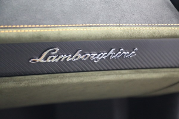 Used 2024 Lamborghini Huracan Sterrato for sale Sold at Alfa Romeo of Westport in Westport CT 06880 24