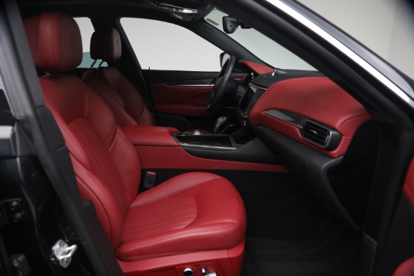 Used 2023 Maserati Levante GT for sale Sold at Alfa Romeo of Westport in Westport CT 06880 13