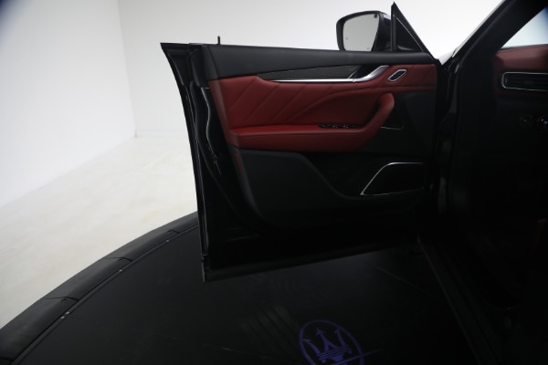 Used 2023 Maserati Levante GT for sale Sold at Alfa Romeo of Westport in Westport CT 06880 22