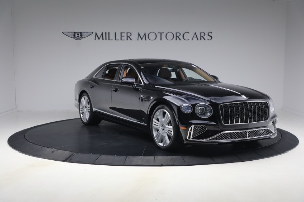 New 2026 Bentley Flying Spur Azure for sale $318,975 at Alfa Romeo of Westport in Westport CT 06880 11