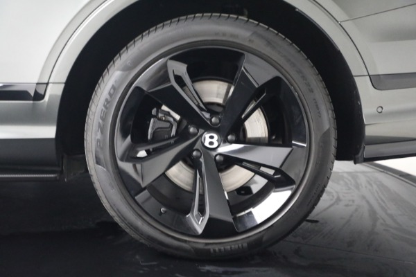 Used 2022 Bentley Bentayga V8 for sale $151,900 at Alfa Romeo of Westport in Westport CT 06880 15