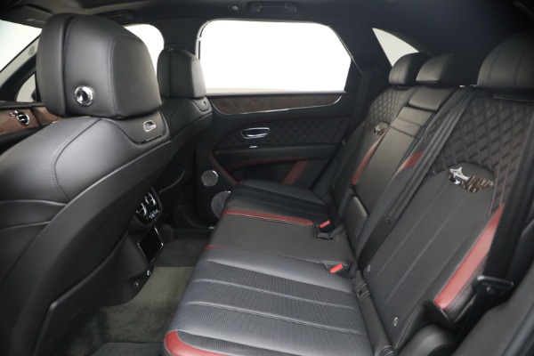 Used 2022 Bentley Bentayga V8 for sale $151,900 at Alfa Romeo of Westport in Westport CT 06880 22