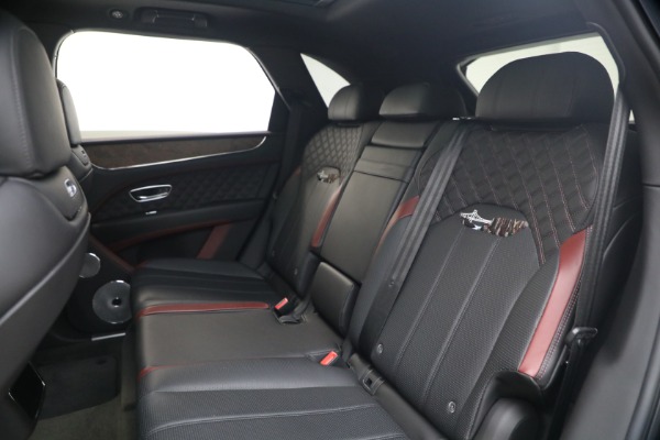 Used 2022 Bentley Bentayga V8 for sale $151,900 at Alfa Romeo of Westport in Westport CT 06880 23