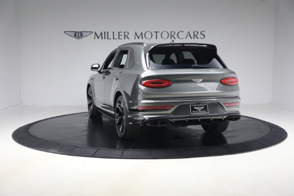 Used 2022 Bentley Bentayga V8 for sale $151,900 at Alfa Romeo of Westport in Westport CT 06880 5