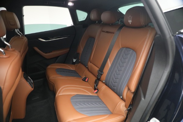 Used 2023 Maserati Levante GT for sale $44,900 at Alfa Romeo of Westport in Westport CT 06880 19