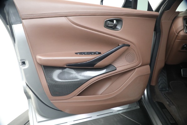 Used 2023 Aston Martin DBX 707 for sale $162,900 at Alfa Romeo of Westport in Westport CT 06880 16