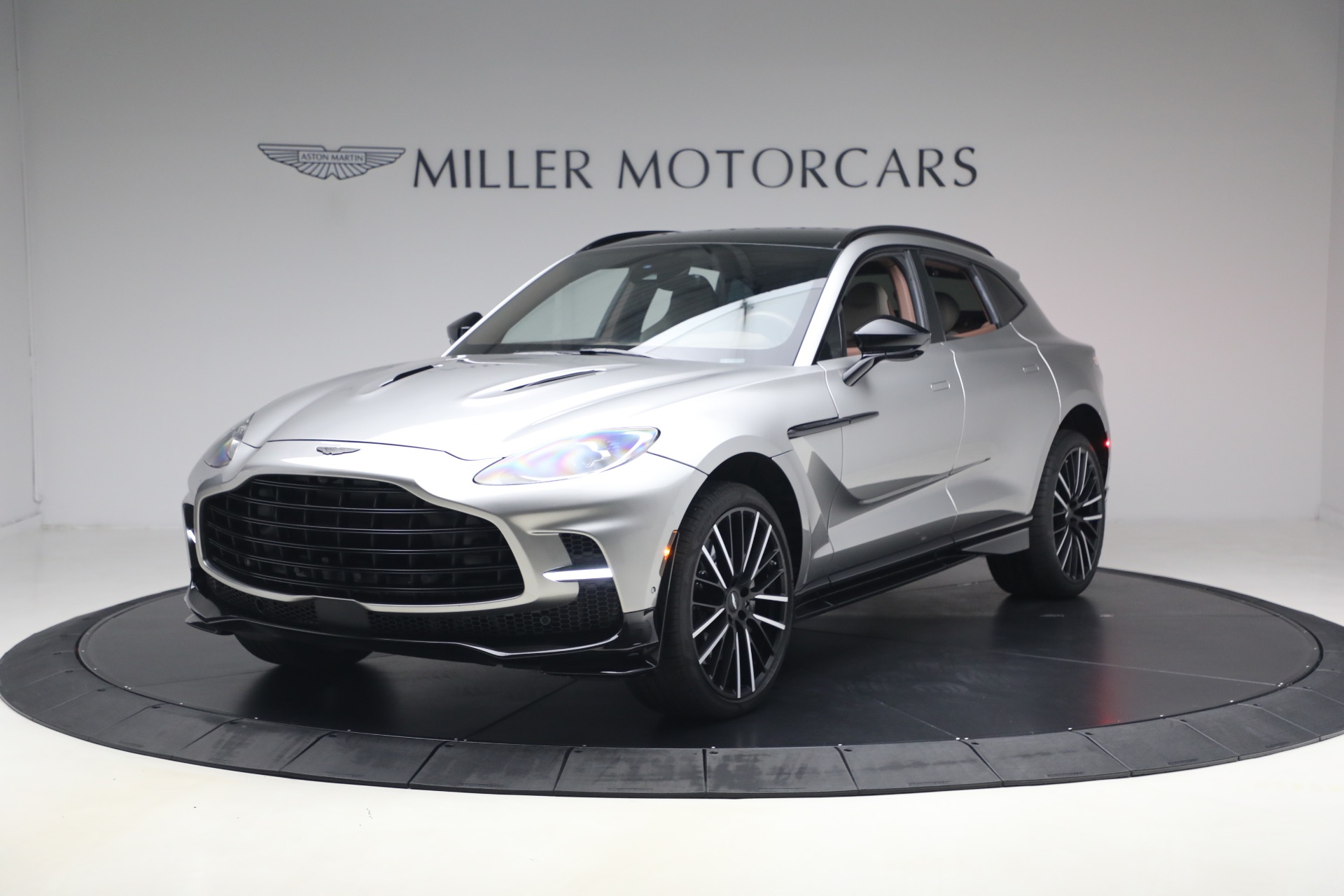 Used 2023 Aston Martin DBX 707 for sale $162,900 at Alfa Romeo of Westport in Westport CT 06880 1
