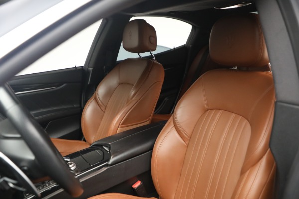 Used 2023 Maserati Ghibli Modena Q4 for sale Sold at Alfa Romeo of Westport in Westport CT 06880 19